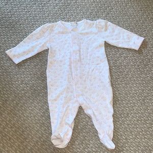 Baby girl onesie super soft no stains.